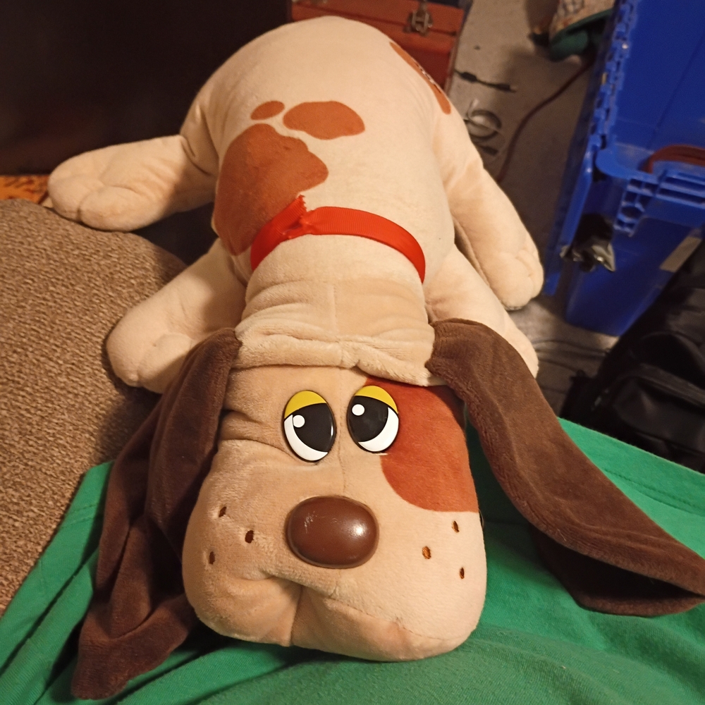 2019 Hasbro Pound Puppies Stuffed Animal Plush Toy